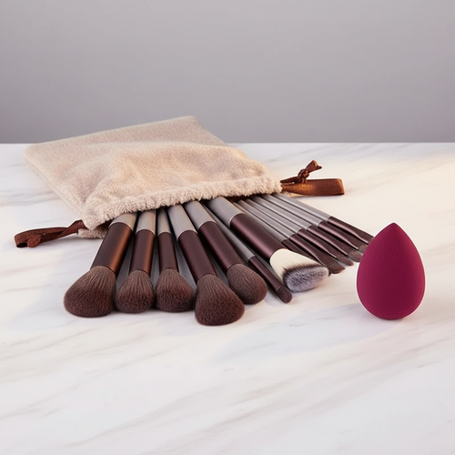 13-Piece Makeup Brush Set — Editorial Hero