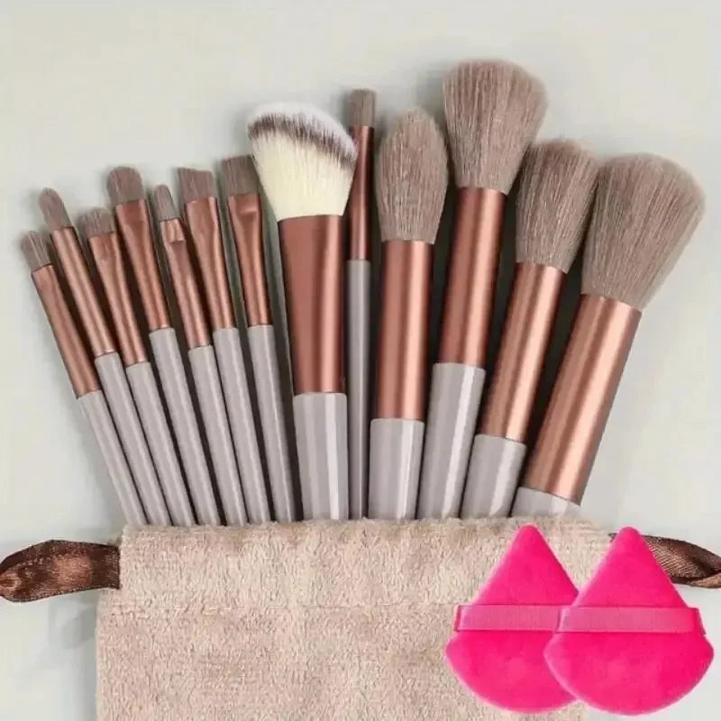 Juego de 13 brochas de maquillaje profesionales — Brochas para base, sombra de ojos, Kabuki y difuminar con bolsa de almacenamiento