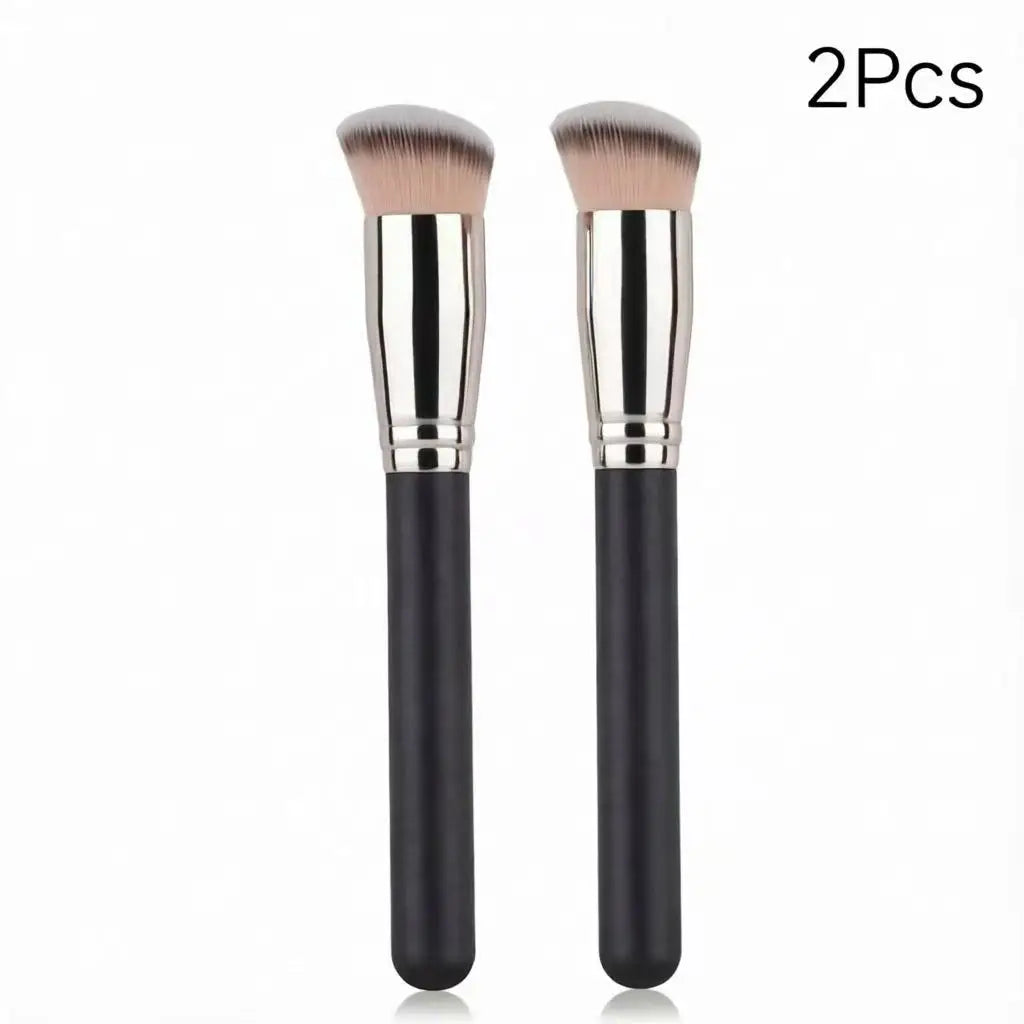 Brocha para contorno y corrector — Brocha densa para difuminar base, contorno y ojeras