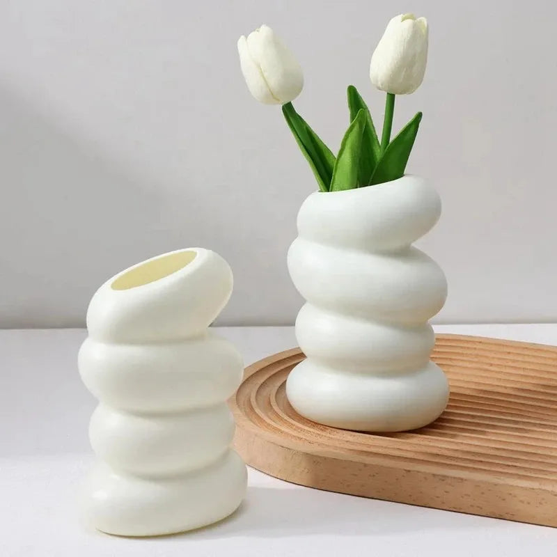 Vaso Espiral Nórdico | Recipiente de Plástico para Arranjo Floral