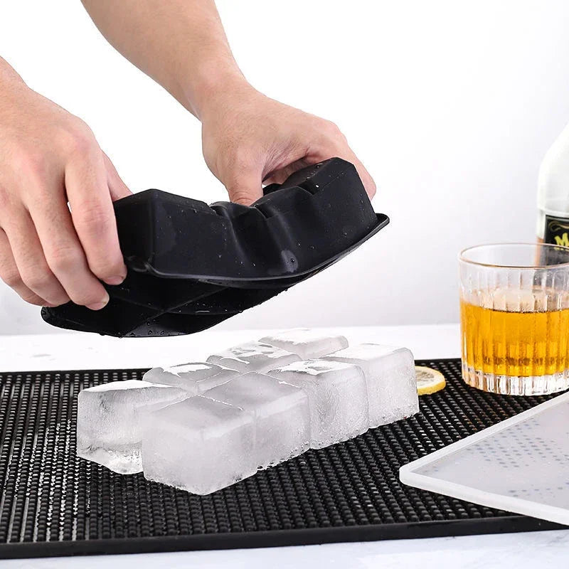 IceSphere – Forma de Silicone para Gelo em Esfera para Whisky