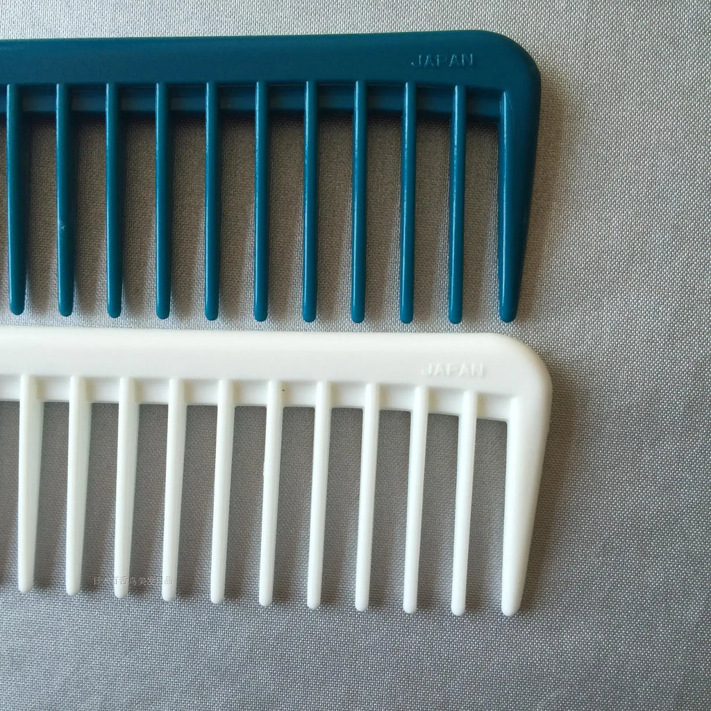 StyleComb Pro – Pente Profissional Anti-Estático para Cortar Cabelo | Qualidade de Salão e Barbearia