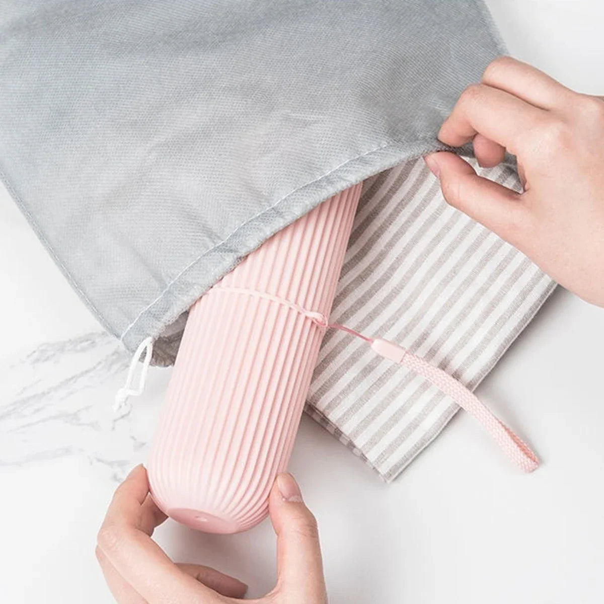 Estuche de viaje portátil para cepillo y pasta de dientes | Varios colores y estilos